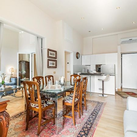 Porta Tufi Luxury Apartment With Private Parking! シエーナ エクステリア 写真