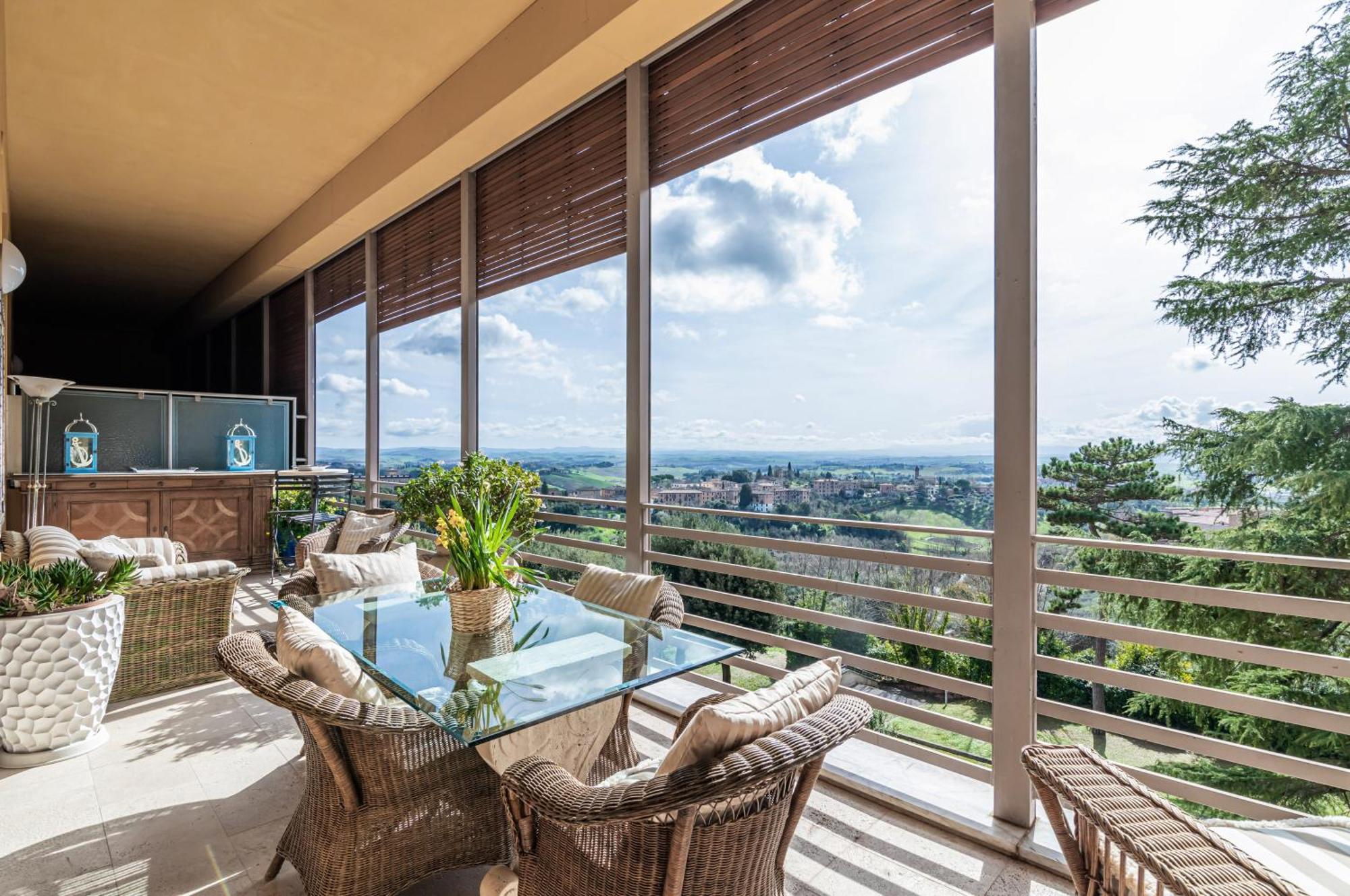 Porta Tufi Luxury Apartment With Private Parking! シエーナ エクステリア 写真