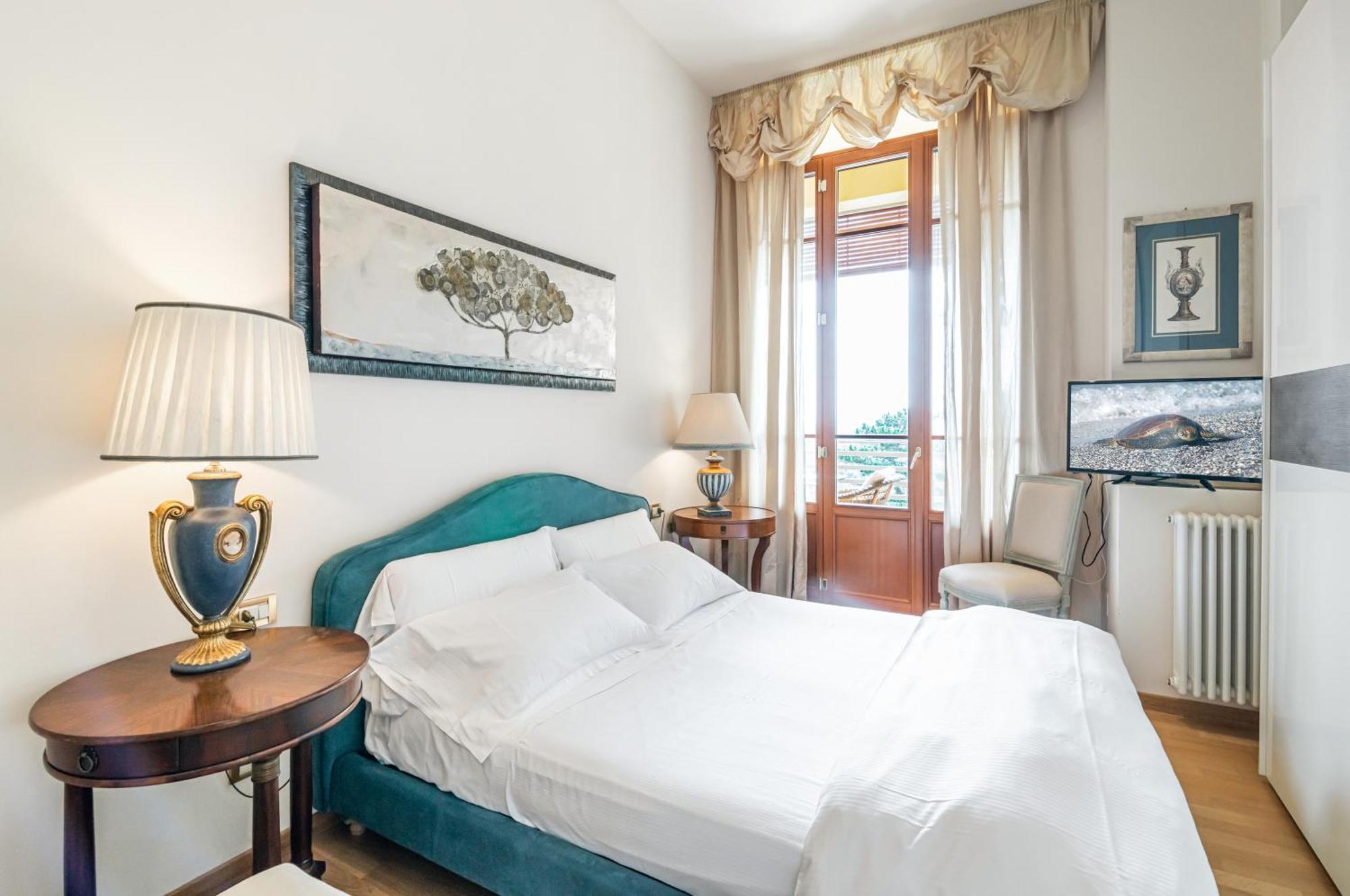 Porta Tufi Luxury Apartment With Private Parking! シエーナ エクステリア 写真